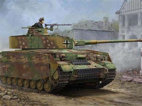 二战横扫除T34外所有坦克的四号坦克, 它最初却并不是主战坦克