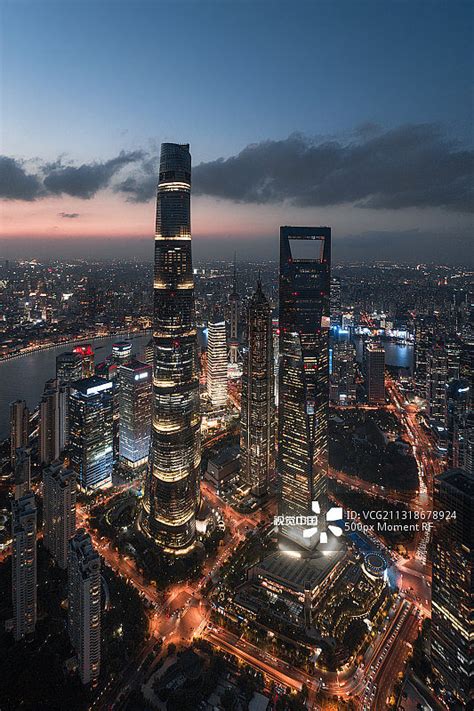 上海中心 陆家嘴 三件套 金融区 大厦 大楼 上海-罐头图库