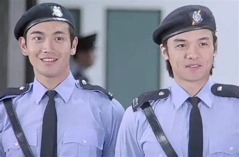 如何评价2021年香港警务处宣传片《守城》？ - 知乎