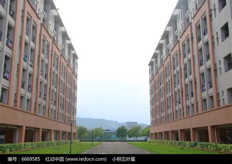 实拍：北京大学的学生宿舍楼，感受“学霸”气息