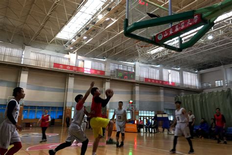 我校在2016年华东区高等农业院校教职工篮球赛中载誉而归