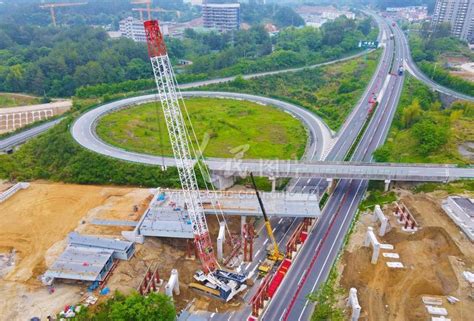 安徽岳西：高速公路建设正酣-人民图片网