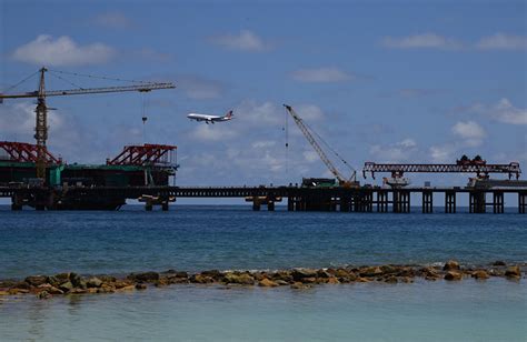马尔代夫新财长称中国基建“价格虚高”，但不毁约_凤凰网