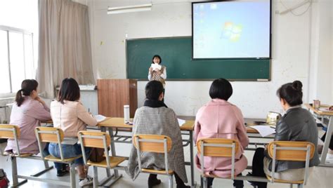 我校举行2019级乡村教师定向师范生开学典礼