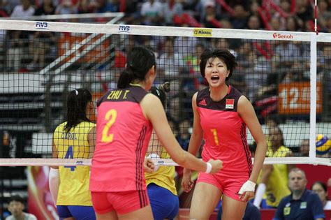 世界杯韩国女排美女二传走红 曾因对裁判热舞获奖100万韩元
