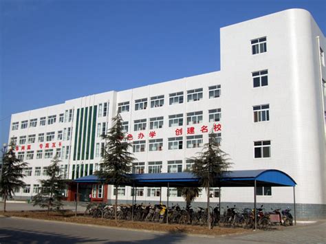 南阳市第一完全学校高中部2022年公开招聘教师_岗位_卧龙_进校园