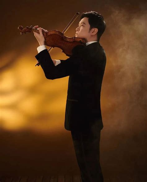 世界顶尖小提琴家伊萨贝尔·福斯特与中国爱乐首演中国_韩军的舞台光影_新浪博客