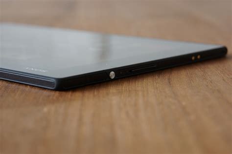 又是2K屏，索尼Xperia Z4平板曝光 | 爱搞机