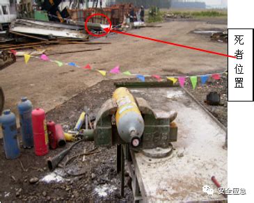 又是野蛮施工惹的祸！杭州下沙一根直径1.6米的地下水管“受伤”-杭州新闻中心-杭州网
