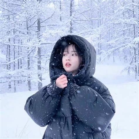 甜美女生冬季头像真人版