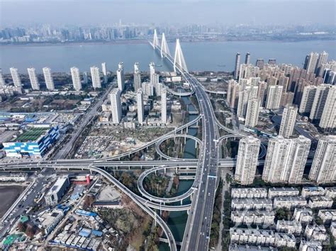 湖北武汉：友谊大道北段主线高架桥即将通车-人民图片网