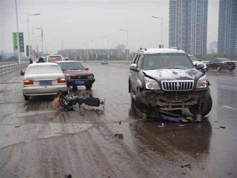 江西南昌“1·8”20死19伤重大道路交通事故调查报告公布 - 新华网客户端