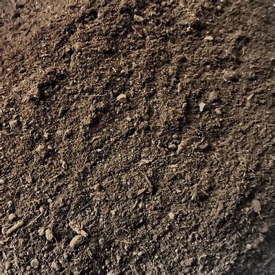 黄泥土“硬邦邦”？3个小方法，彻底不板结，肥的流油，养啥旺啥|田园|土壤|养花_新浪新闻