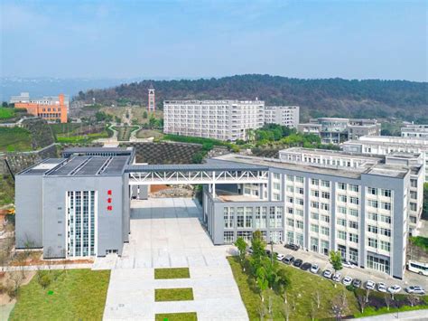 俯瞰建工-重庆建筑工程职业学院