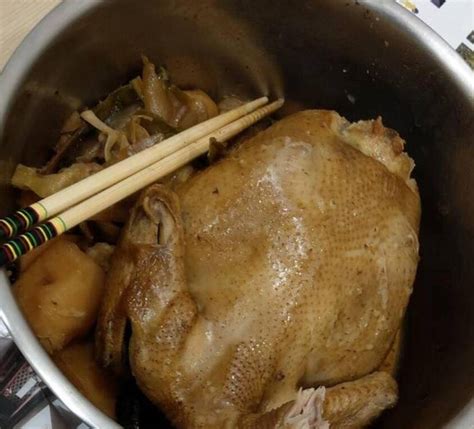 电饭锅蒸鸡怎么做又嫩又好吃 - 业百科