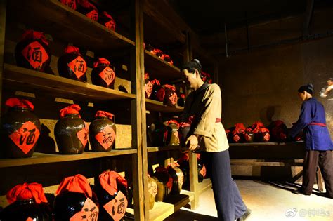 亳州古井贡酒在中国酿酒史上拥有非常悠久的历史