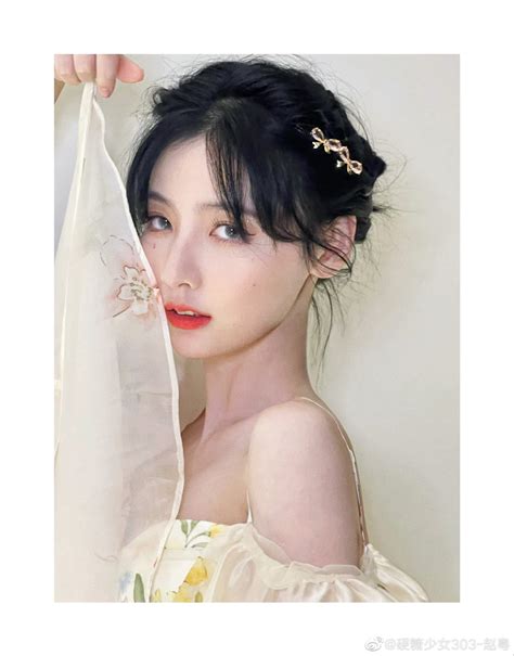 张粤图片