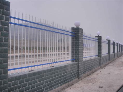厂家批发围墙护栏|铁艺护栏|铸铁护栏|别墅专栏栅|可制作尺寸-阿里巴巴