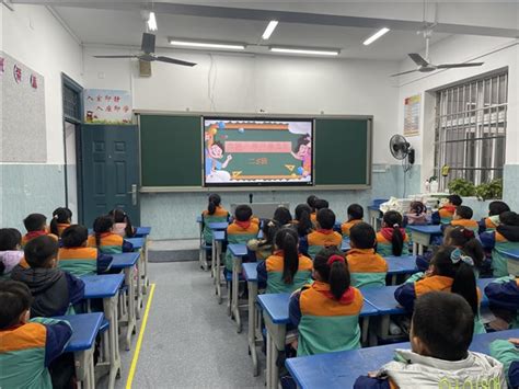杭州市滨江实验小学举办一年级新生校园体验日活动 —浙江站—中国教育在线