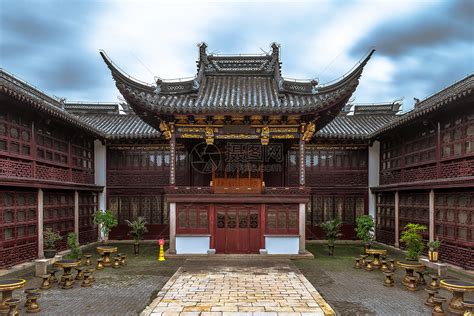 中式古建筑麓山寺大雄宝殿全景高清图片下载-正版图片501117644-摄图网