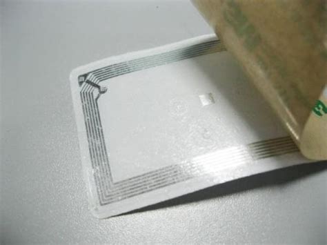 RFID 柔性抗金属电子标签 - 艾德沃克