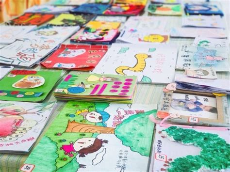 县第二幼儿园开展亲子自制绘本活动 - 教育管理云平台
