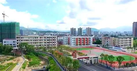 武平初级中学命名为武平县实验中学崇文校区 - 新闻资讯 - 武平新闻网