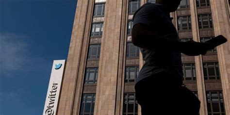 推特正恳求数十名误裁员工回公司上班_手机新浪网