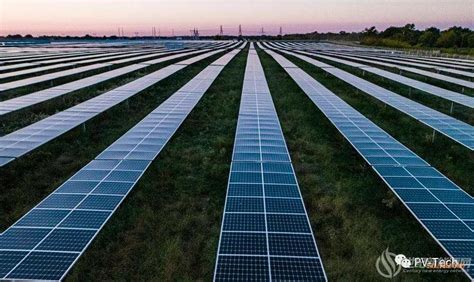 太阳能装机容量创下16.5GW记录，2020美国可再生能源行业大丰收_世纪新能源网 Century New Energy Network