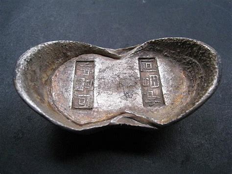 清朝时期的一两白银，折算成现在的人民币，大概是多少钱？-简易百科