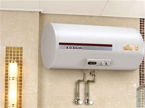 A.O.史密斯带“智能保养提示”的电热水器内胆自助清洁升级版