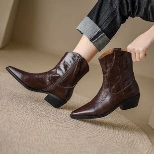 西部马术——牛仔靴的起源及种类