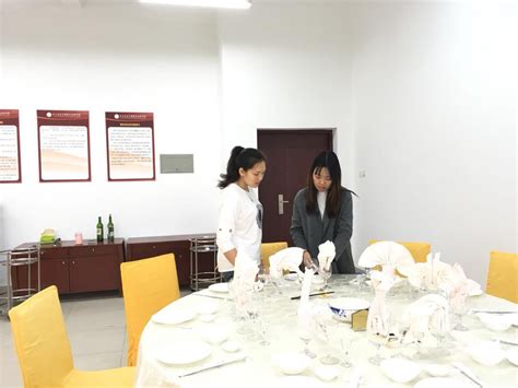 餐饮实训室-广东酒店管理职业技术学院-酒旅与餐饮学院