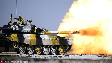 首战告捷！中国队获“坦克两项”首场小组赛第一
