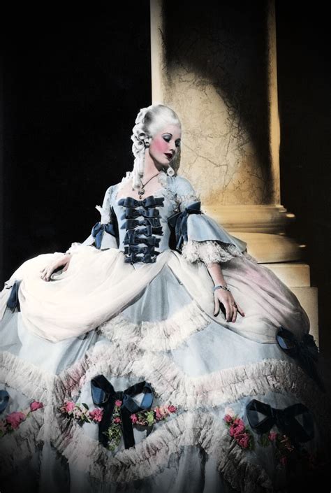 【绝代艳后 Marie Antoinette (2006)】 克斯汀·邓斯特 Kirsten Duns #电影# #电影截图# #电影海报 ...