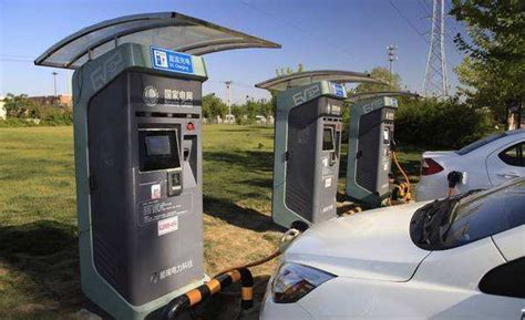 电动汽车充电站与充电桩有什么区别？ 【图】_电动邦