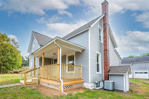 423 Seville Rd, Wadsworth, OH 44281 | Trulia