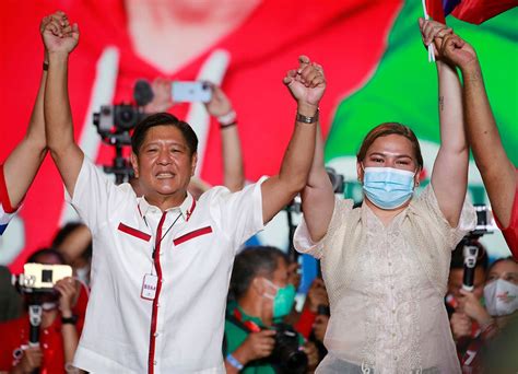 菲律宾大选最后冲刺，小马科斯与罗布雷多互指对方操纵总统选举|科斯|罗布雷多|菲律宾_新浪新闻