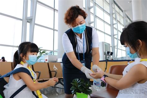 七月，南航在广州共保障2700余名无陪儿童出行-中国民航网