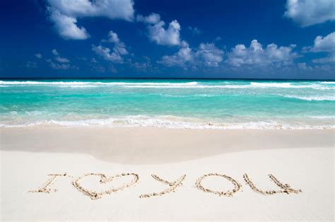 沙滩字，用PS制作浪漫的情侣沙滩字 - 照片合成 - PS教程自学网