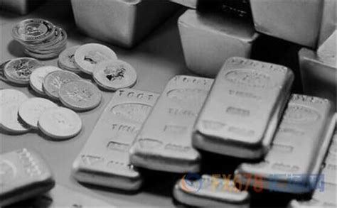 中国白银的产量，已经占据了世界的9成 白银是古代金融中的绝对王者，什么东西都以白银计价，白银千两曾经是超级大富豪的代名词。但在最近几十年白银的 ...