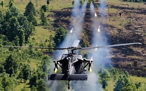 黑鹰直升机30年，我国终于造出直-20，性能不输原版黑鹰_腾讯视频
