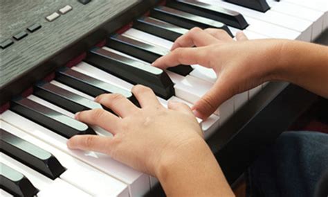 钢琴能为孩子们带来什么_盛世雅歌琴行