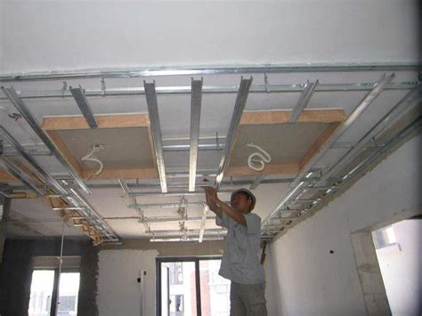 直观的铝方通吊顶安装方法