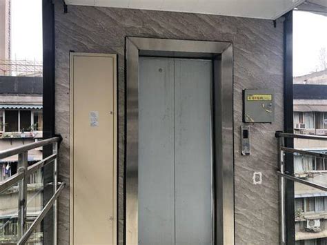 北京一小区全部电梯存隐患 物业称乘梯自行负责-搜狐新闻
