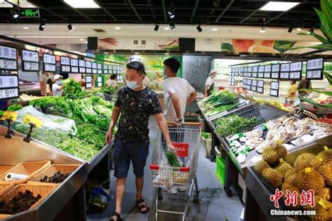 罕见一幕出现！通缩了20年的日本突然菜价大涨：一颗生菜15元_凤凰网视频_凤凰网
