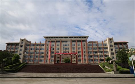 重庆江南职业学校2023年6月招生办联系电话 - 职教网
