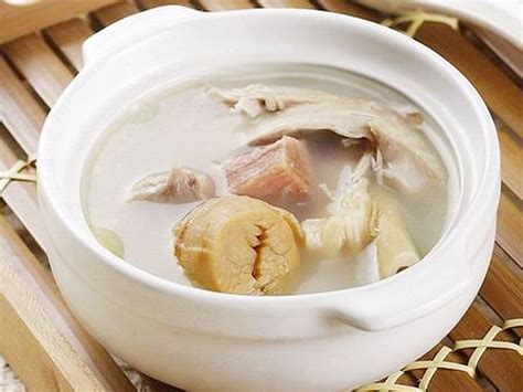 美味的鱼汤怎么做好吃？4种鱼汤的做法，太鲜了！