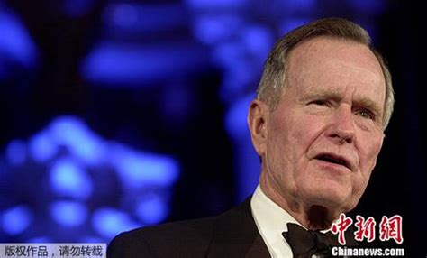 美前总统老布什逝世享年94岁 任上曾经历海湾战争_手机新浪网