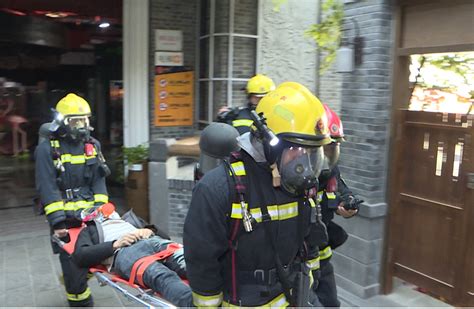 中国香港搜救队前往土耳其协助救灾